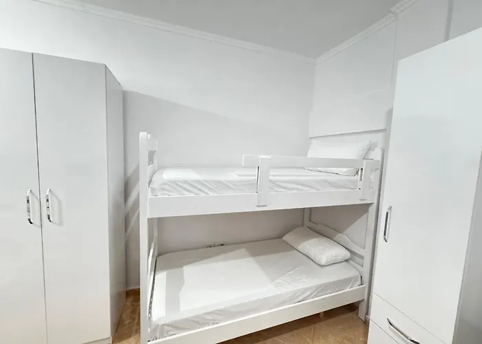 Affordable Living شقة تيرانا